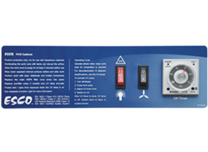 Interruptores basculantes y temporizador UV  Botones básicos para el funcionamiento de la luz y el ventilador