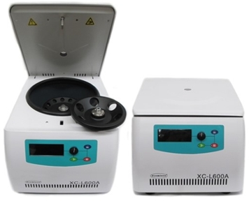 Centrifuga universal 6000 rpm c/2 rotores 15/50ml – Premiere