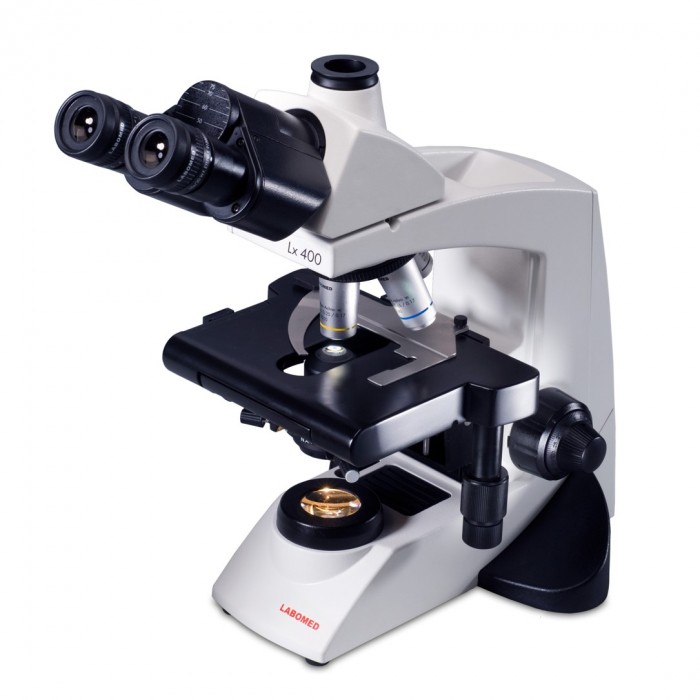 microscopio trinocular clinico lx400