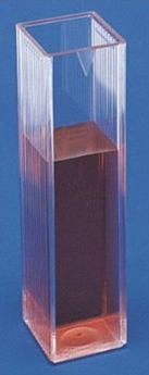 Celda de Espectrofotometría Macro de Poliestireno 4.5 ml Kartell 1937