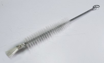 escobillon de nylon p/tubo 16x150 17 x 11 x 1.5 cm. Luzeren