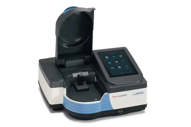 [840-298000] ESPECTROFOTOMETRO GENESYS 50 UV-VIS