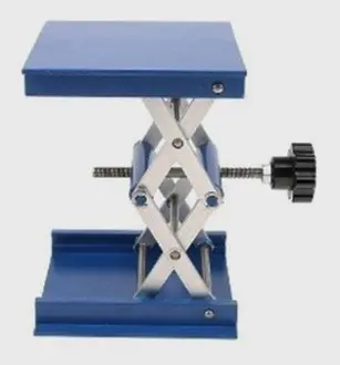 [LUZ-2642] Gato mecánico aluminio 10×10 cm – compacto